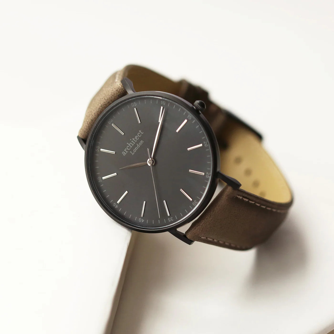 Image of a men's Architect watch with a black face and urban grey leather strap. The back of the watch can be engraved with your own handwritten name or message.